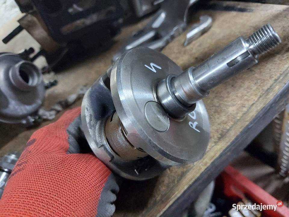 Suzuki RG 80 wał korbowy korbowód korba rg80 Jelenia Góra