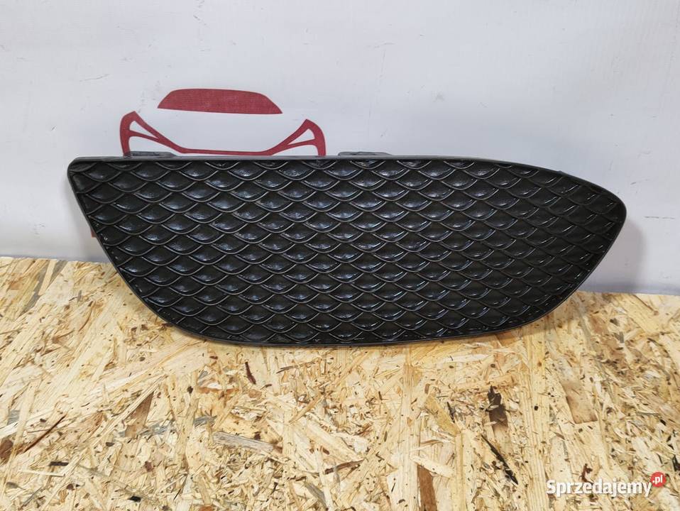 Kratka Zderzaka Lewy Przód Mercedes CKlasa W205 Pleszew