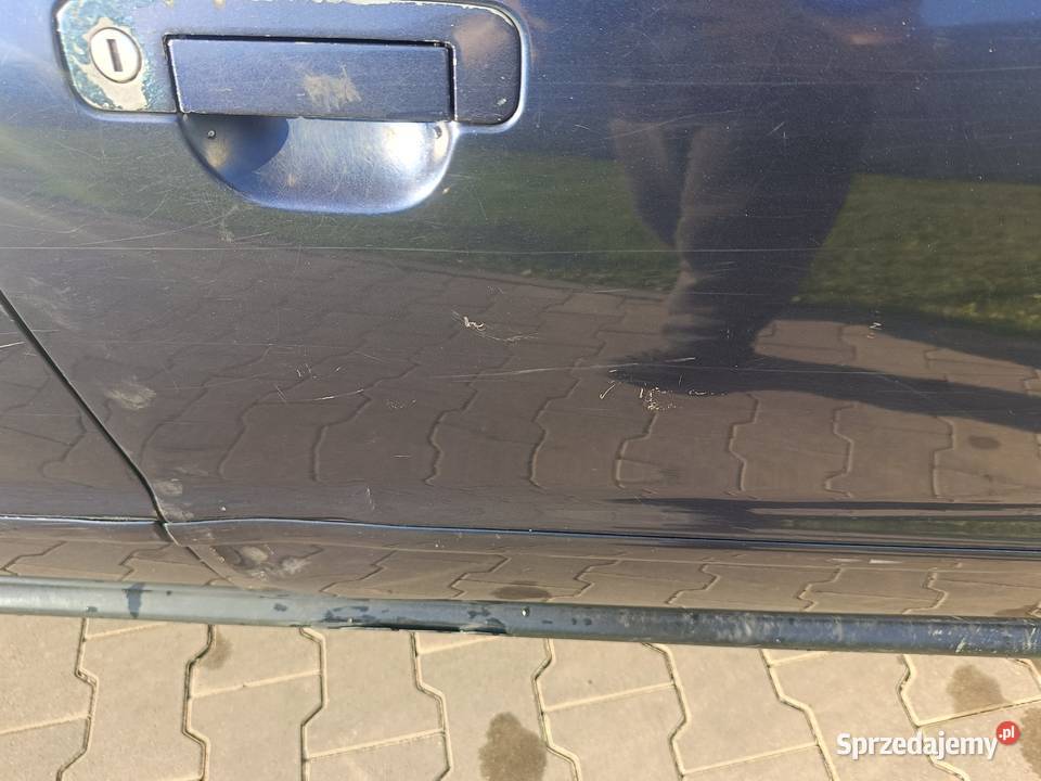 Drzwi Gołe Przód Prawy Niebieskie Audi A4 B5 a24 osobowe