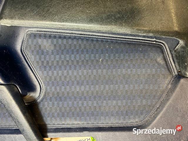 Tapicerka Boczek drzwi Mercedes 190 w201 Tapicerki samochodowe