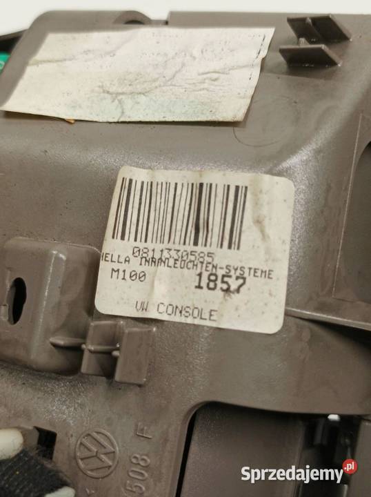 LAMPKA PODSUFITKI LIFT SZYBERDACH 7L6867508F Motoryzacja