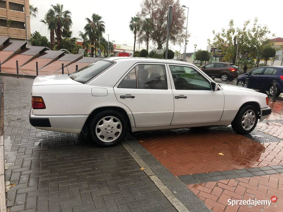 Mercedes W124 sedan E280 zdrowiutki z hiszpanii Katowice