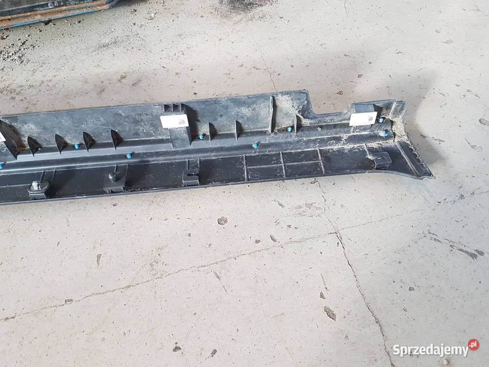 KIA SPORTAGE V 2022 2023 LISTWA PROGOWA PRAWA Turek sprzedam