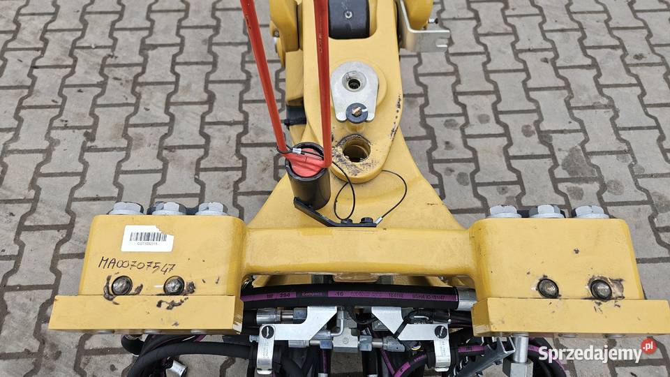 NOWE ramie teleskopowe do koparkoładowarki CAT