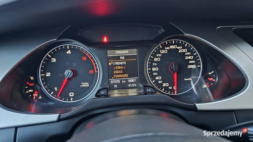 Audi A4 B8 27TDI 190 2011R Skóra Automat Hak z czujnik parkowania Zarszyn
