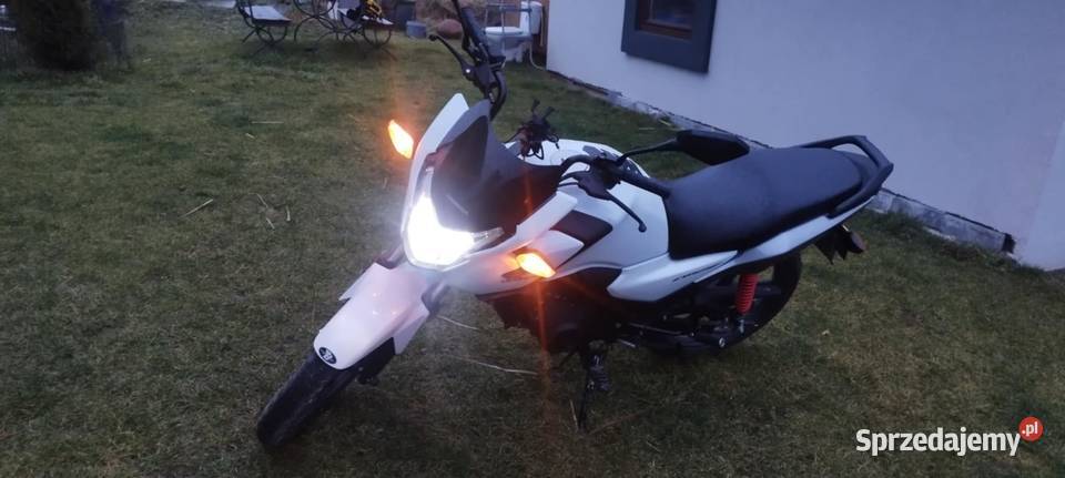Honda CB125F CBF125 2022r