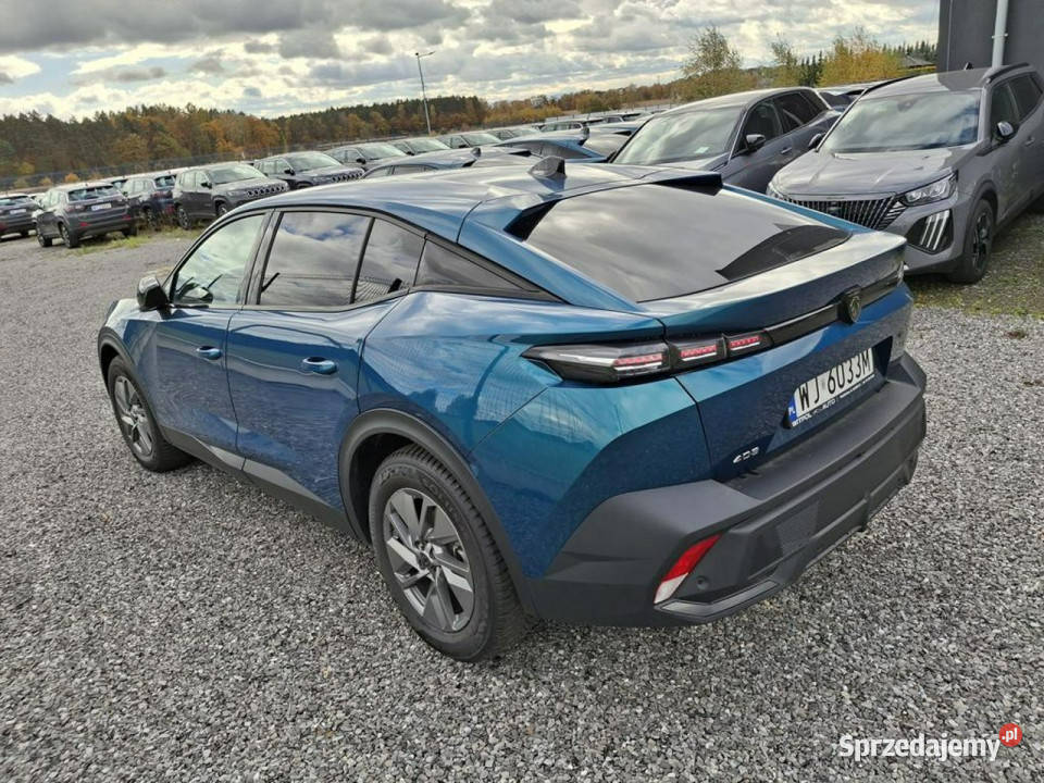 Peugeot 408 Komorniki