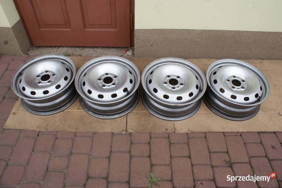 Felgi 6Jx16 5x1143 x661ET50 Renault Trafic Nozdrzec