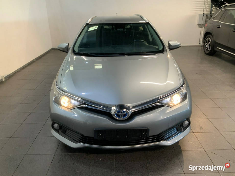 Toyota Auris II 2012 Sadlno