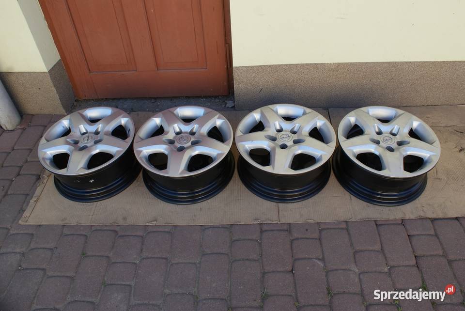 Kołpaki Strukturalne oryginał OPEL13240543 5x110 Dynów sprzedam