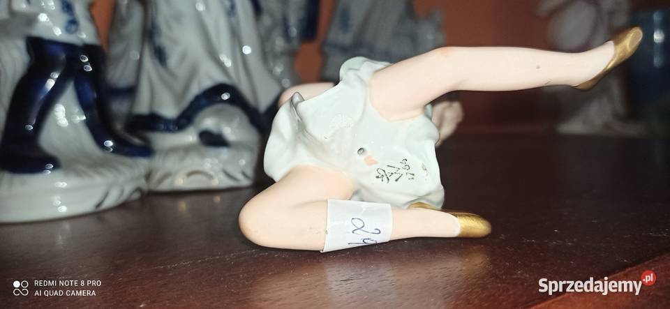 Figurka baletnicy Wallendorf W 1764 Syg 1964 r Porcelana i szkło Gdańsk