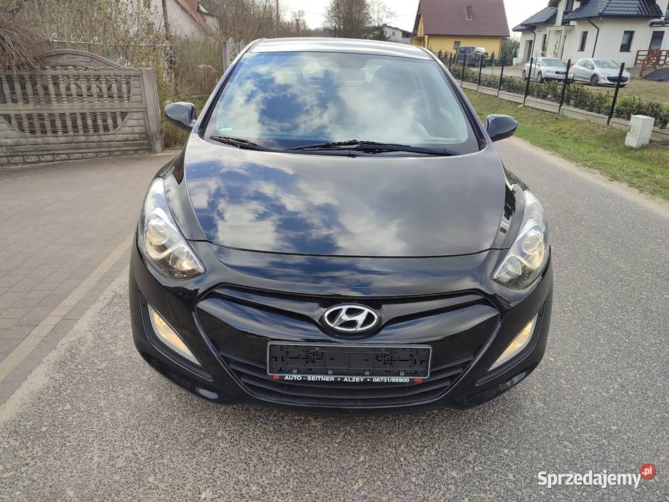 Hyundai i30 II 14 Benzyna Import Niemcy 2 klucze nieuszkodzony wielkopolskie