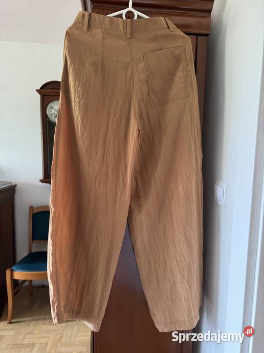 Spodnie 34 Damskie Massimo Dutti brązowe z Inny materiał Częstochowa