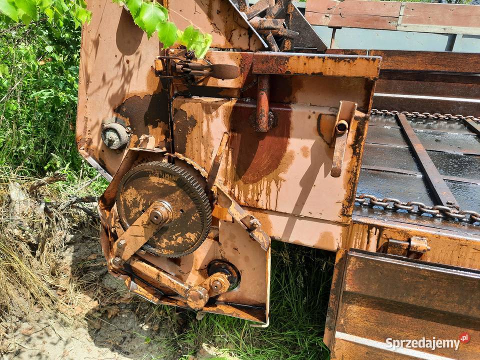 Rozrzutnik obornika jednoosiowy 25t Warfama Bucze