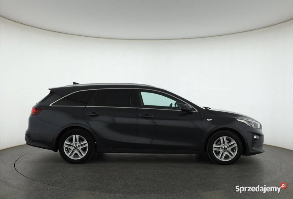 Kia Ceed 16 CRDi manualna Piaseczno