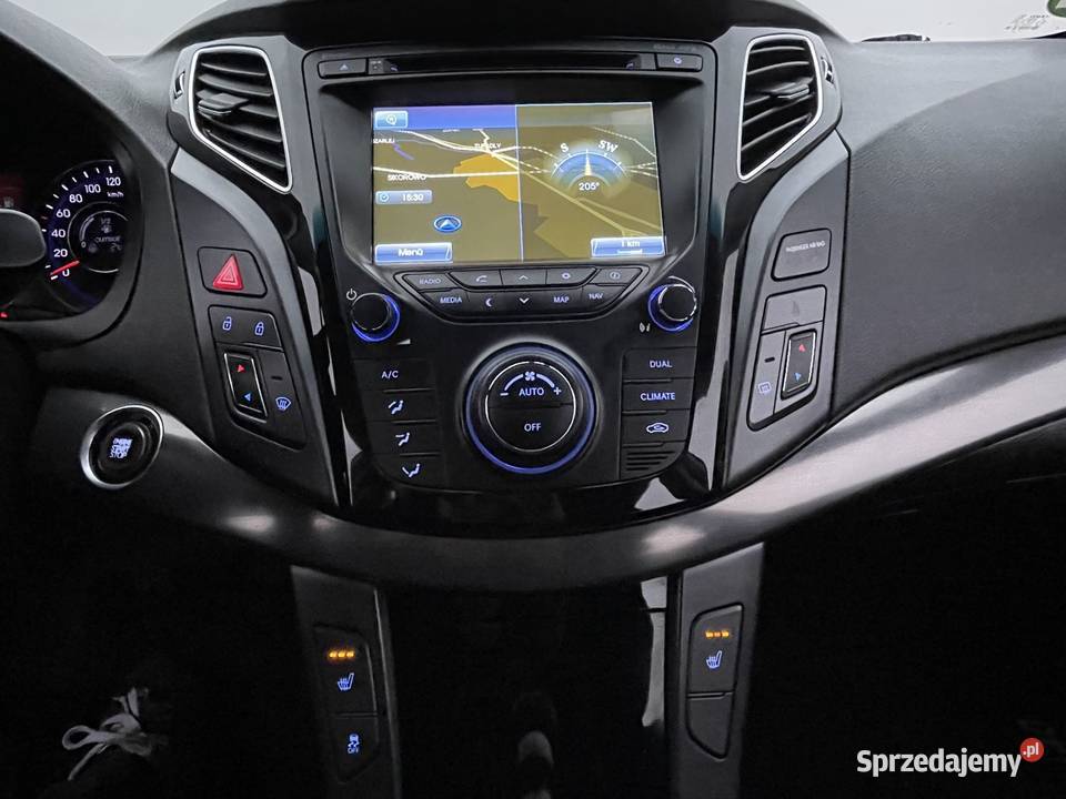 Hyundai i40 20 BENZYNA Premium 2X PDC Kamera MP3 Inowrocław