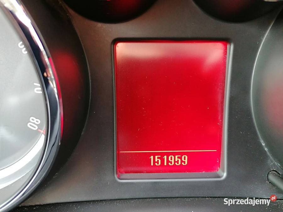 Opel Insignia Benzyna Turbo 220 Przebieg 152 nawigacja Sanok