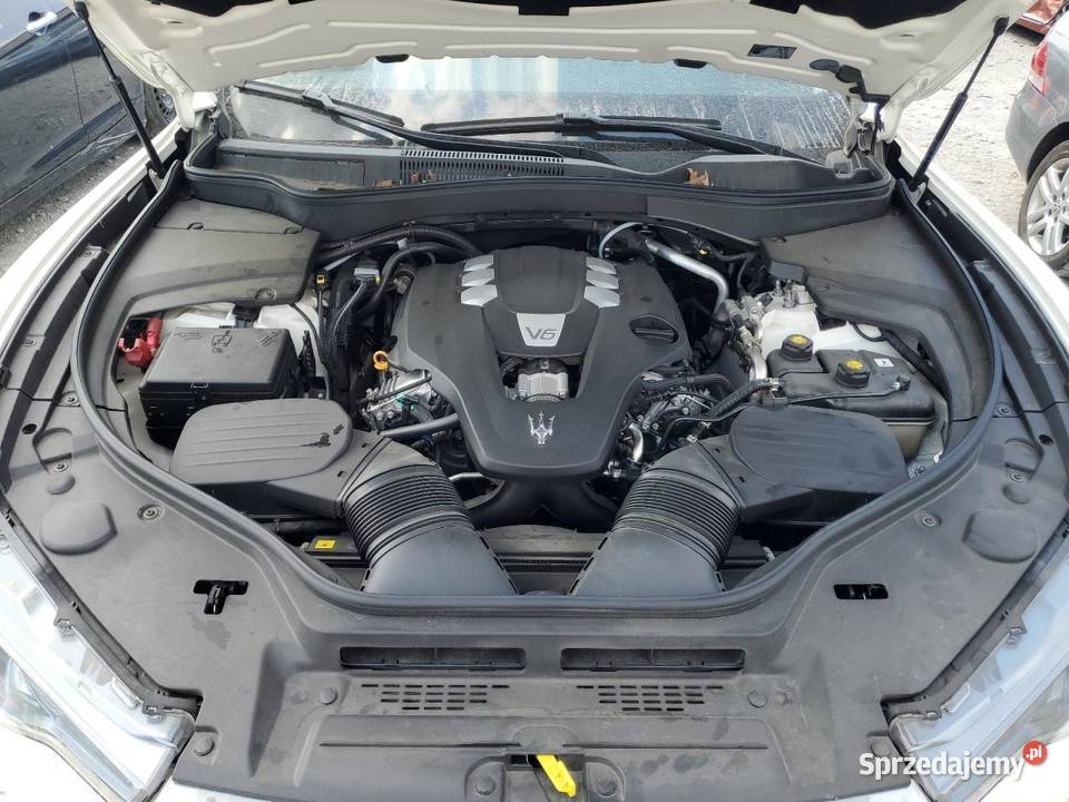 2018 MASERATI LEVANTE 3000cm3 Bełchatów
