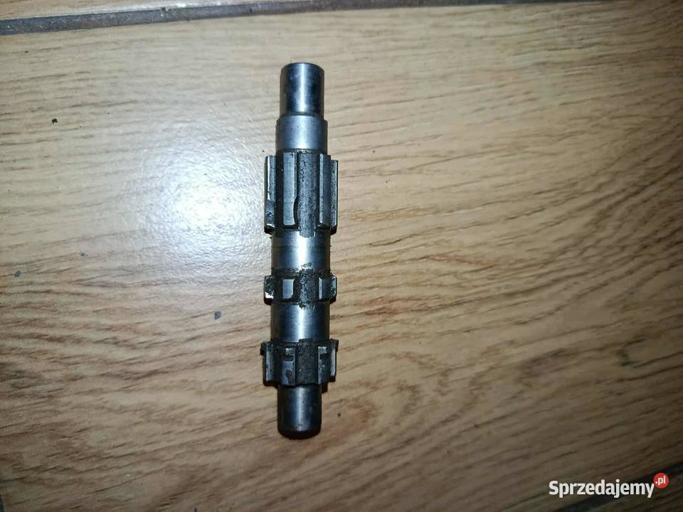 Wałek pośredni WSK Hrubieszów