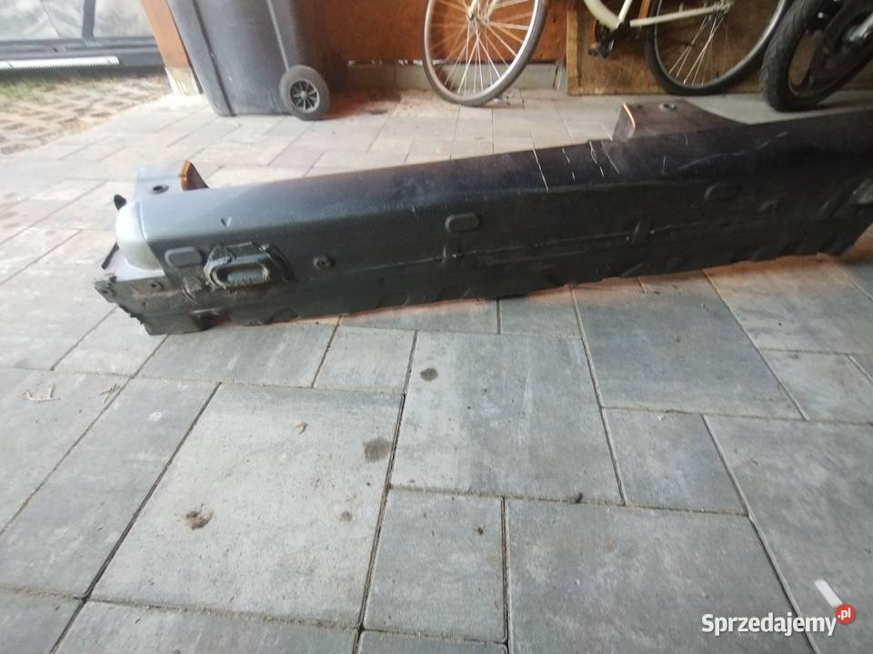 Próg lewy kierowcy Renault Scenic 2 polift osobowe Włocławek