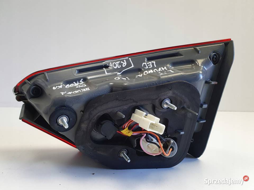 Hyundai i40 Kombi TYLNA LAMPA LEWA lewy tył Rudka