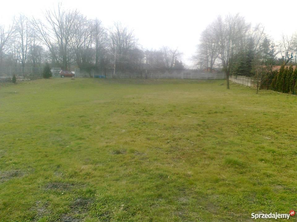 Działka 12 arów centrum Grunty i działki Staszów