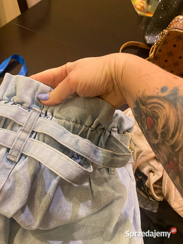 Dżinsyjeansy w rozmiarze L Warszawa sprzedam