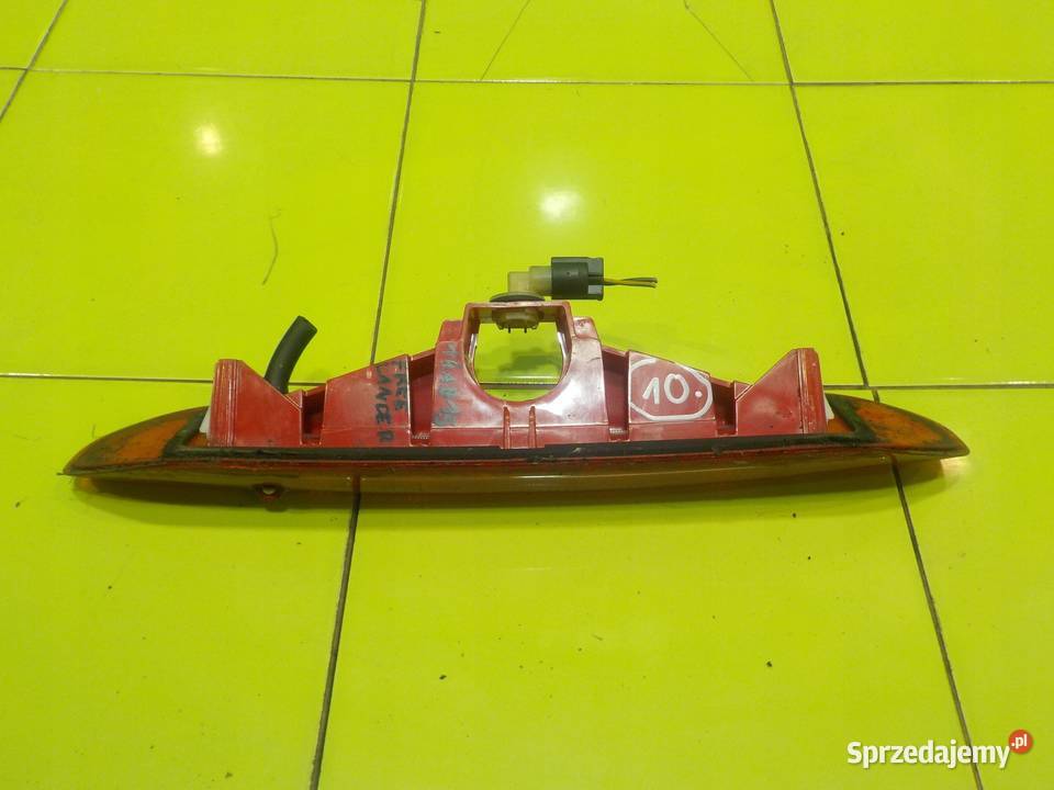 FREELANDER II 22 TDC4 09r 5D lampa swiatlo STOP Suków