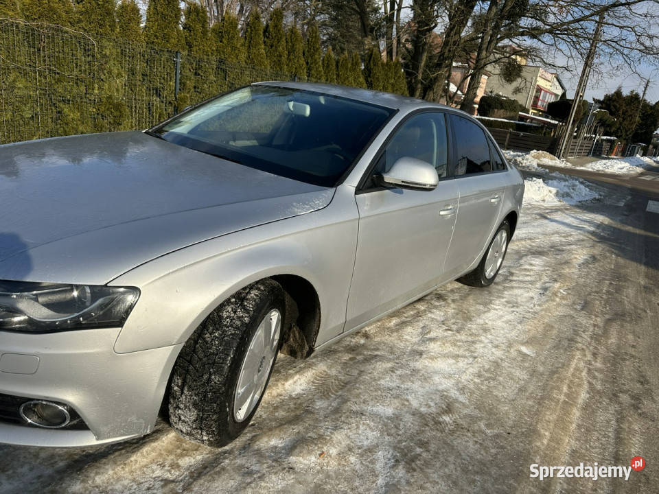 Audi A4 18 Turbo moc 160 klimatronik parktronik