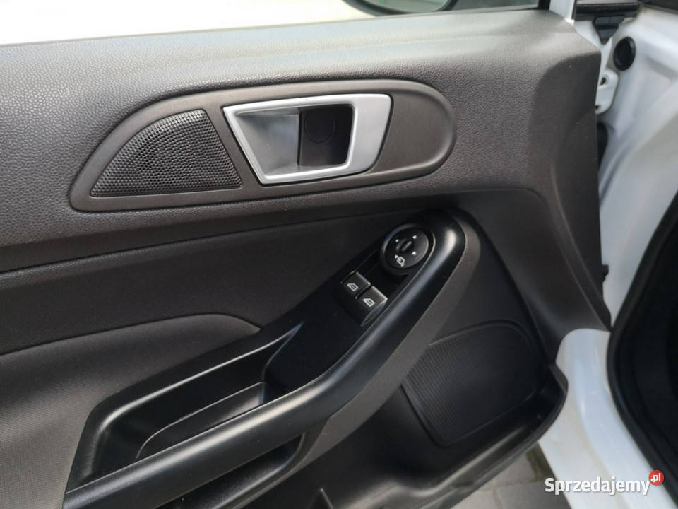 Ford Fiesta 10 Benzyna 100 Klima Elektryka biały Strzegom