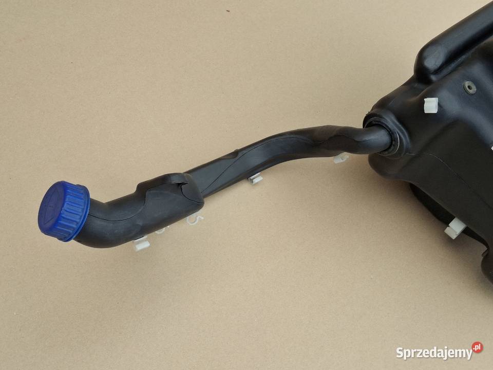 MAN TGX TGS ZBIORNICZEK PŁYNU SPRYSKIWACZY Pozostałe Bieleń