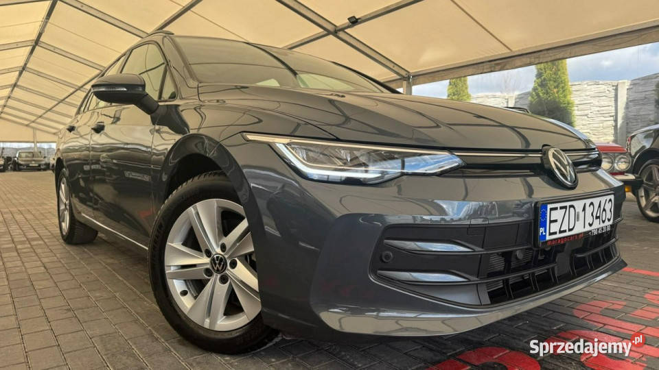 Volkswagen Golf Variant Volkswagen Golf VIII serwisowany w ASO Samochody osobowe