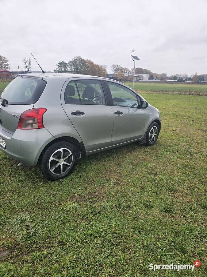 Toyota yaris benzyna Bukowice