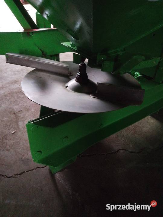 Sprzedam rozsiewacz nawozów RNZ2 unia brzeg Szczytniki