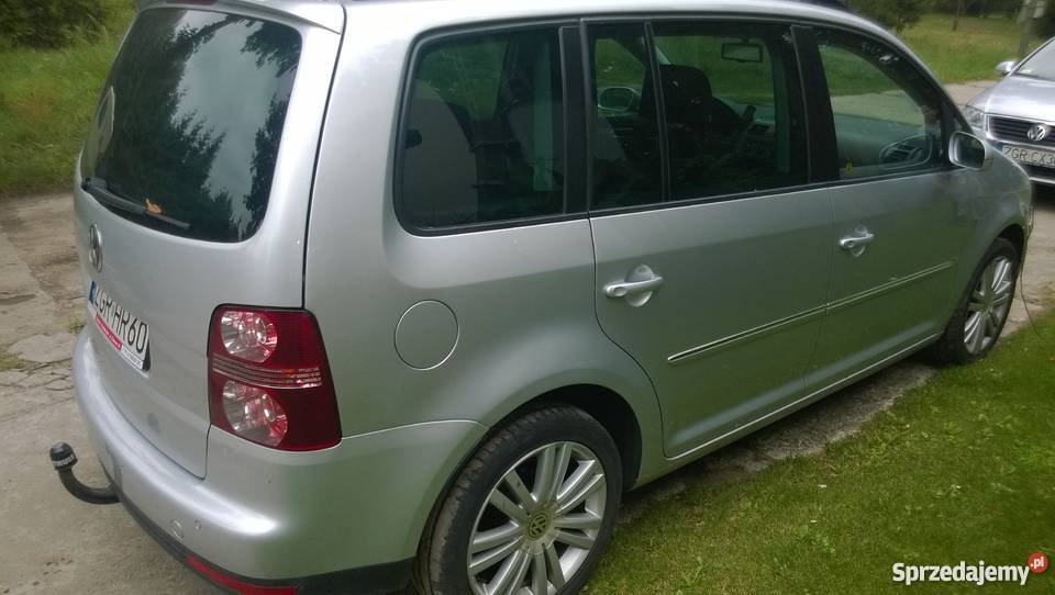 Volkswagen Touran 20 TDI 170 Highline DSG 1968cm3 Gryfino