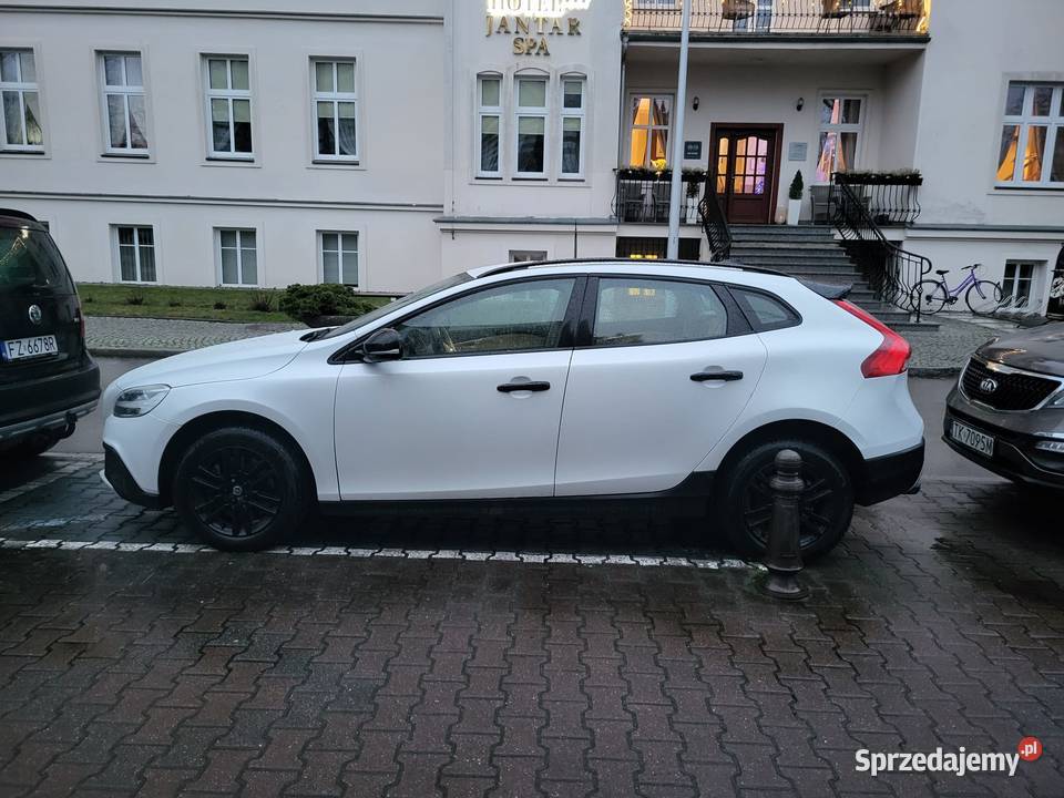 Sprzedam Volvo Cross Country 2019r 65 Przebiegu kurtyny powietrzne Jasło sprzedam