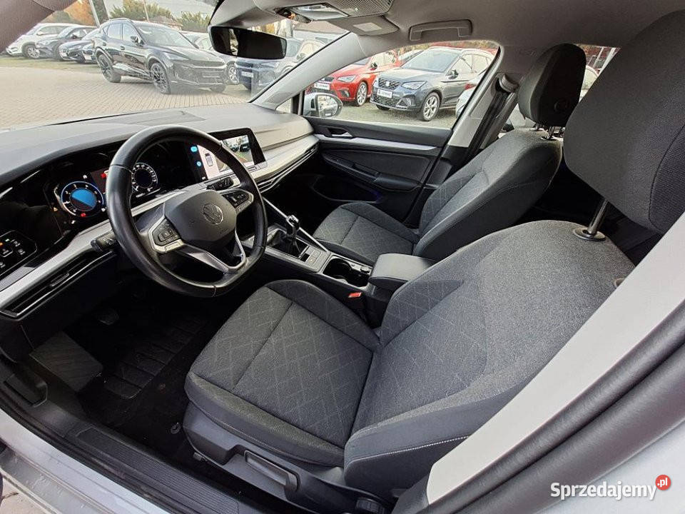 Volkswagen Golf 2023r FV23 LED Kamera ACC VC Kraków sprzedam