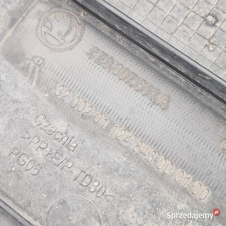 SKODA OCTAVIA IV 4 RS ZDERZAK PRZÓD PRZEDNI lubuskie Bieleń sprzedam