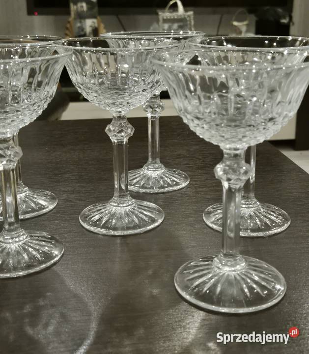 Kryształowe kieliszki do szampana dolnośląskie Jugów