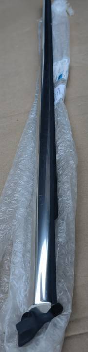 3G5839476 N uszczelka zgarszyby czernchrom prawy małopolskie Rożnów