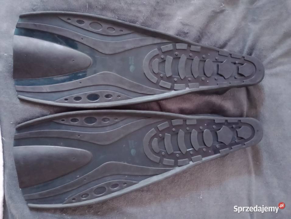 Płetwy duże do nurkowania sprzedam