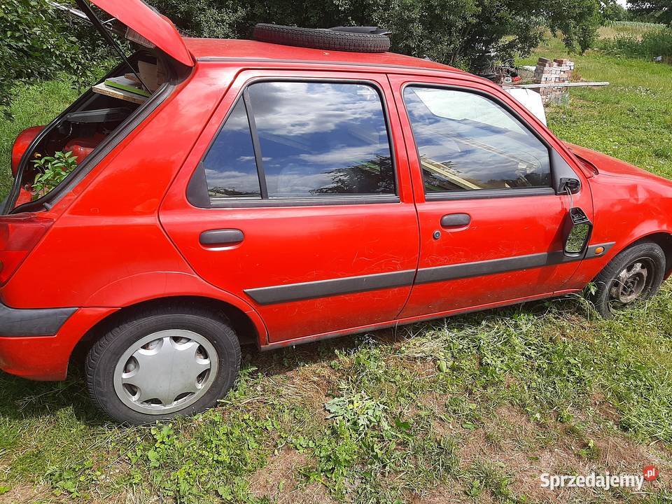 Ford Fiesta MK5 lift na części bądz w całości