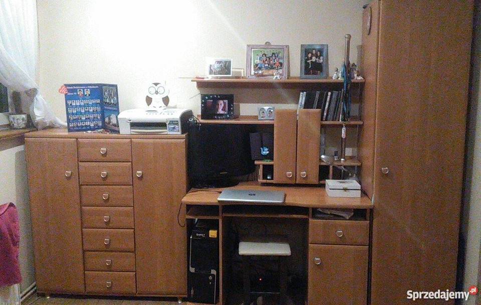 meble młodzieżowe Stoły, krzesła, biurka Uciechów