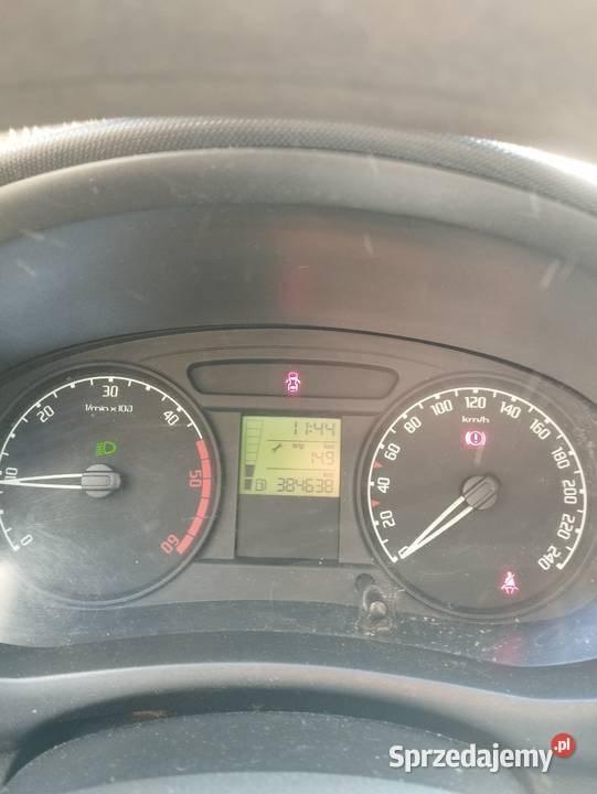 Skoda Fabia 2 2009 Niskie spalanie 4/5 Tomaszów Lubelski