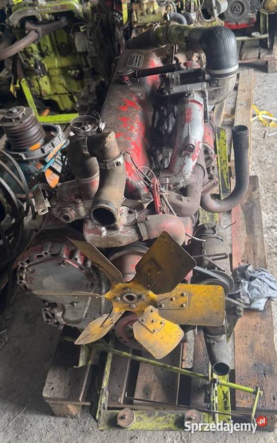 Silnik Ford 6cylindry 2725E 120 kombajn Claas