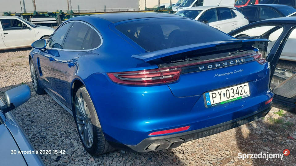 Porsche Panamera PORSCHE Panamera MR16 E6