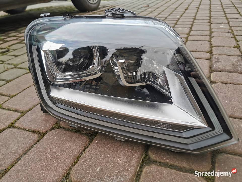 lampa VW AMAROK xenon LED prawa przód 2H3941032 Świerzawa