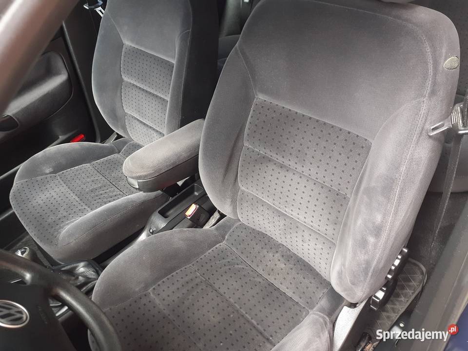 Volkswagen Golf IV 14 Benzyna stan elektryczne lusterka Golf łódzkie