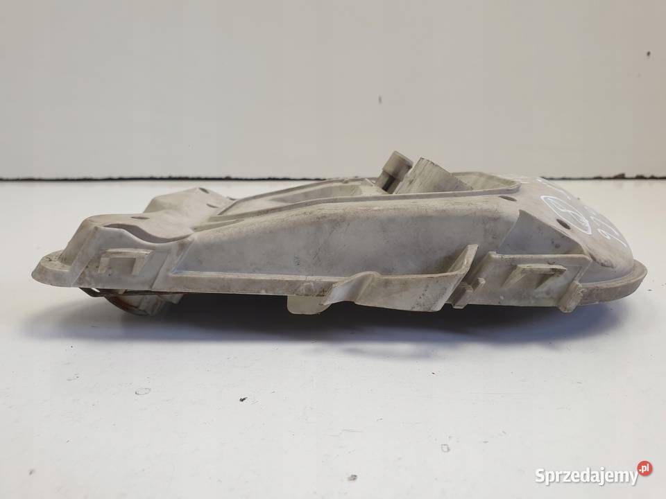 Audi A6 C6 sedan LEWY WKŁAD TYLNEJ LAMPY w Lampy tylne Janów