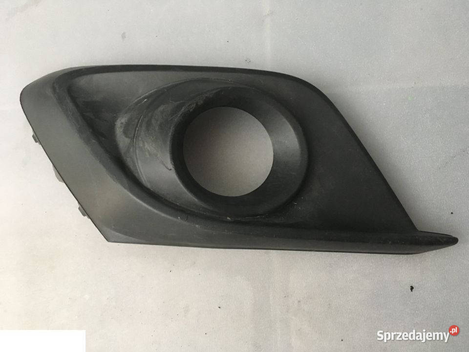 MAZDA 3 2015 RAMKA OSŁONA HALOGENU LEWA KRATKA Kozubszczyzna